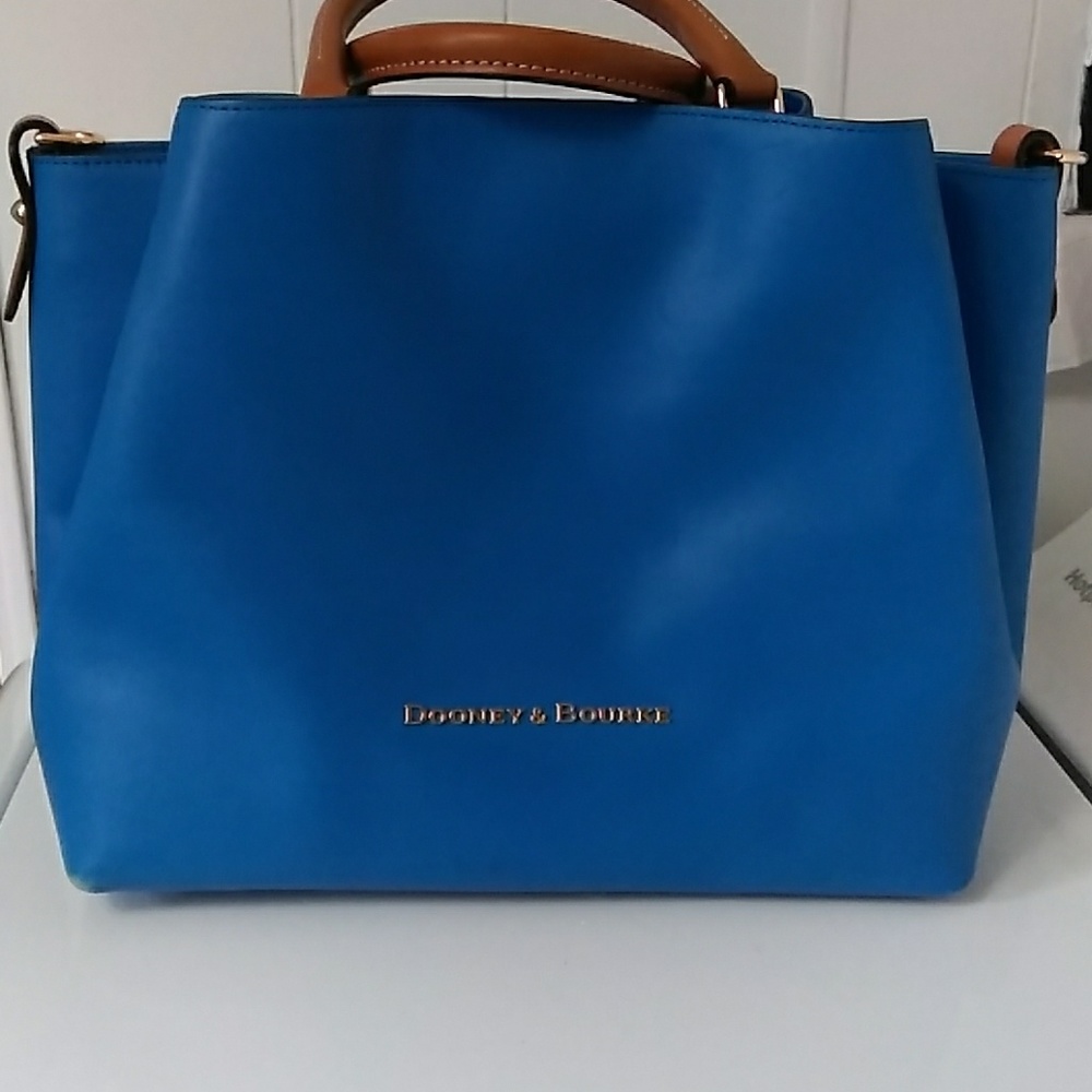 Dooney and Bourke Handbag